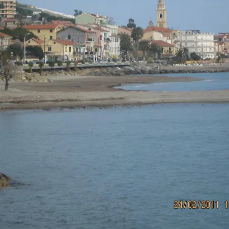Reggia Nonni Apartman Riva Ligure