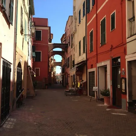 Reggia Nonni Riva Ligure