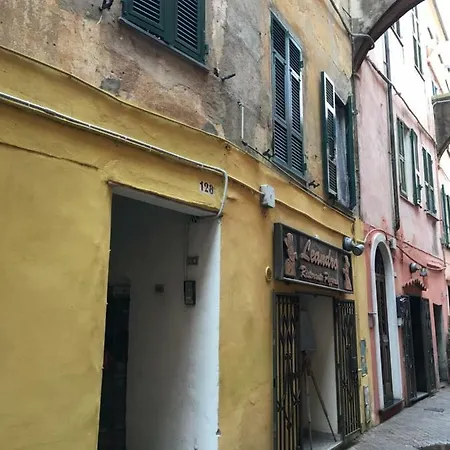 Reggia Nonni *